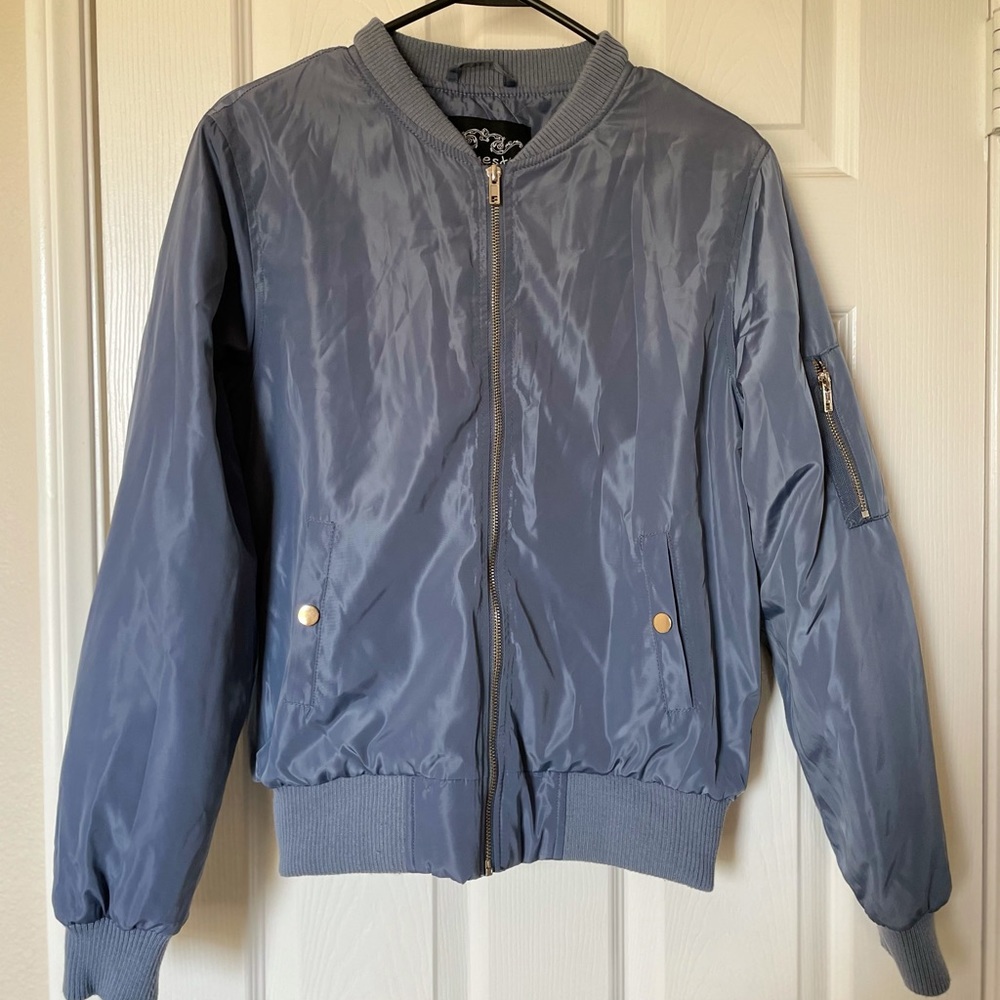 Shiny jacket - Picture 2 of 3